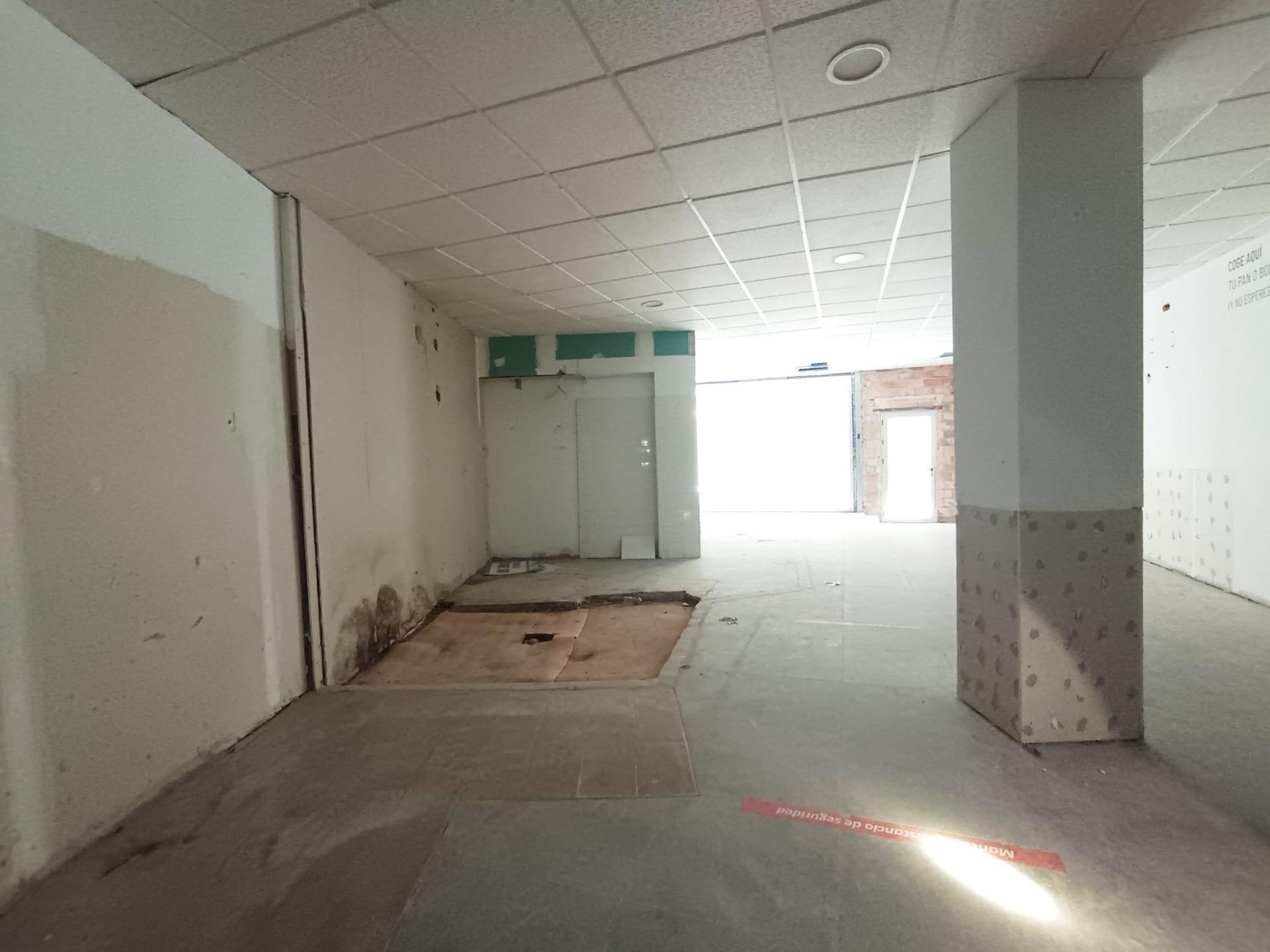 Retail in Córdoba, Córdoba for lease Interior Photo- Image 1 of 17