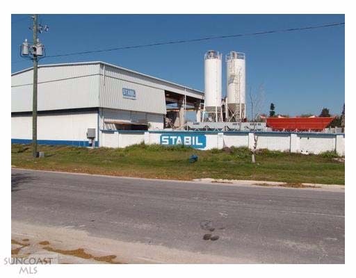 4400 S 8th Ave, Saint Petersburg, FL for sale - Primary Photo - Image 1 of 5