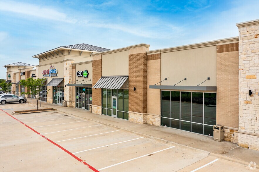 975 State Highway 121, Allen, TX à louer - Photo du bâtiment - Image 3 de 5