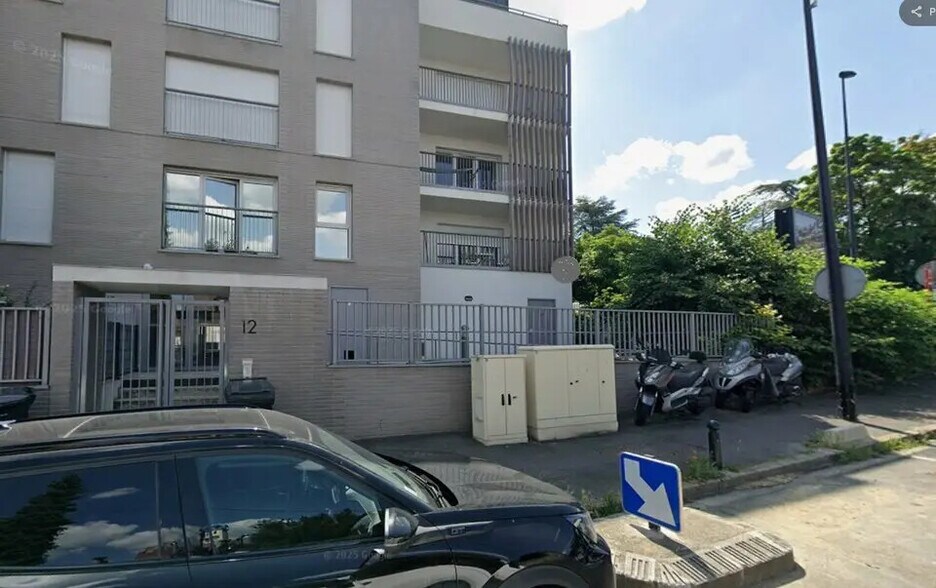 Office in Champigny-sur-Marne for sale - Building Photo - Image 3 of 5