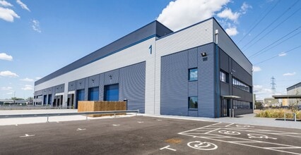 Ferry Ln, Rainham à vendre Photo du bâtiment- Image 2 de 4