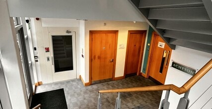 Rookery Ave, Fareham for lease Interior Photo- Image 1 of 2