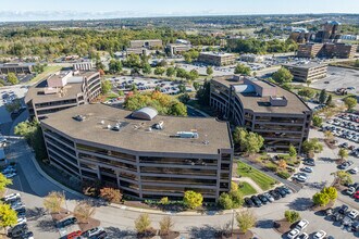 6100 Oak Tree Blvd, Independence, OH - AERIAL  map view