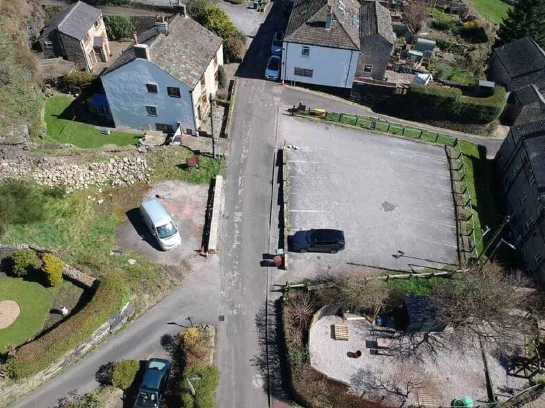 78 Old Rd, Glossop for sale - Building Photo - Image 2 of 9