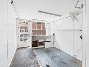 2-3 York St, Stourport On Severn for lease Interior Photo- Image 2 of 3