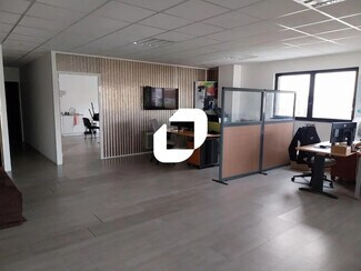 Plus de détails pour Bureau à louer