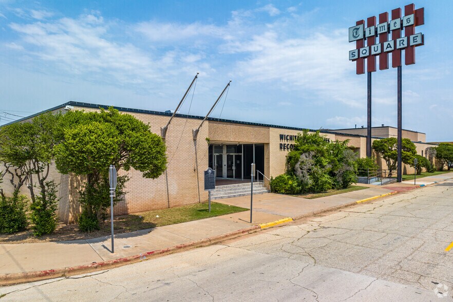 1301 Lamar St, Wichita Falls, TX for lease - Primary Photo - Image 1 of 19