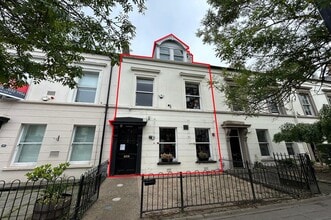 44 University Rd, Belfast for lease Building Photo- Image 1 of 5