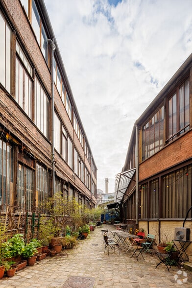 5 Cite De La Roquette, Paris for lease - Building Photo - Image 2 of 2