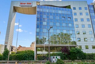 Plus de détails pour Bureau à vendre