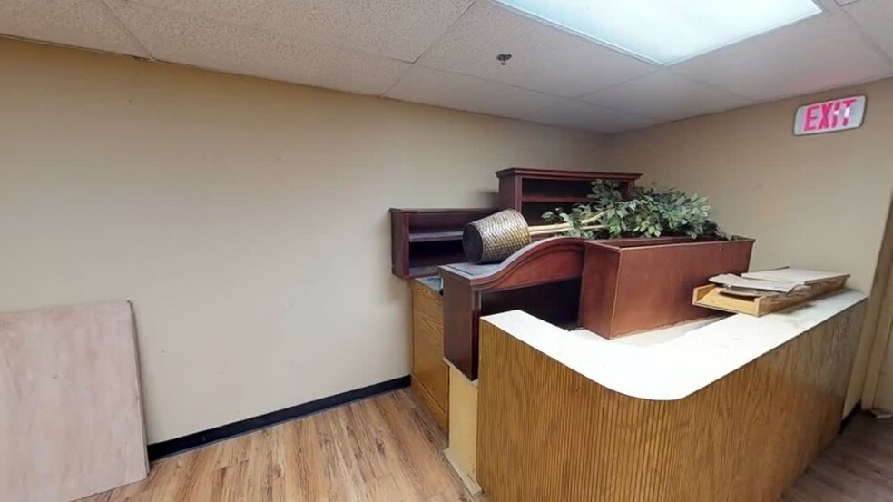 709 S Kansas Ave, Topeka, KS for lease - Commercial Listing Video - Image 2 of 2