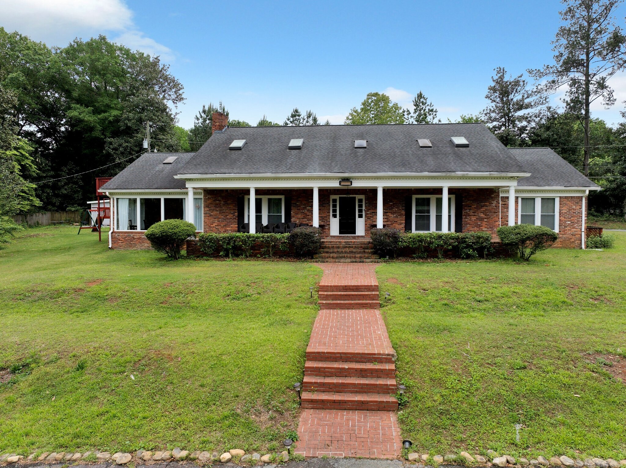 3444 Club Dr, Lawrenceville, GA à vendre Photo du bâtiment- Image 1 de 1
