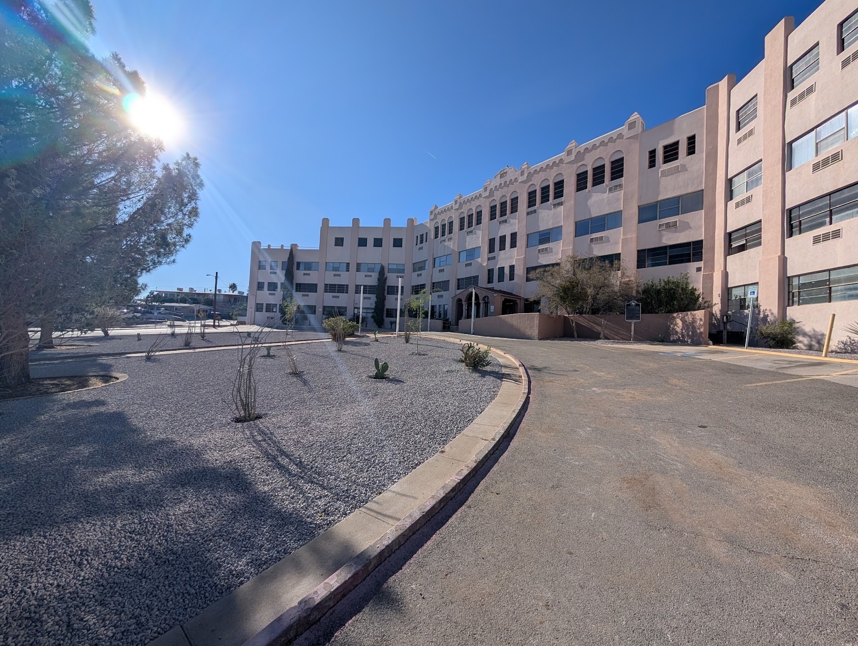 1221 N Cotton St, El Paso, TX for lease Primary Photo- Image 1 of 23