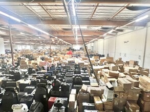 17050-17100 S Margay Ave, Carson, CA à louer Photo intérieure- Image 2 de 13