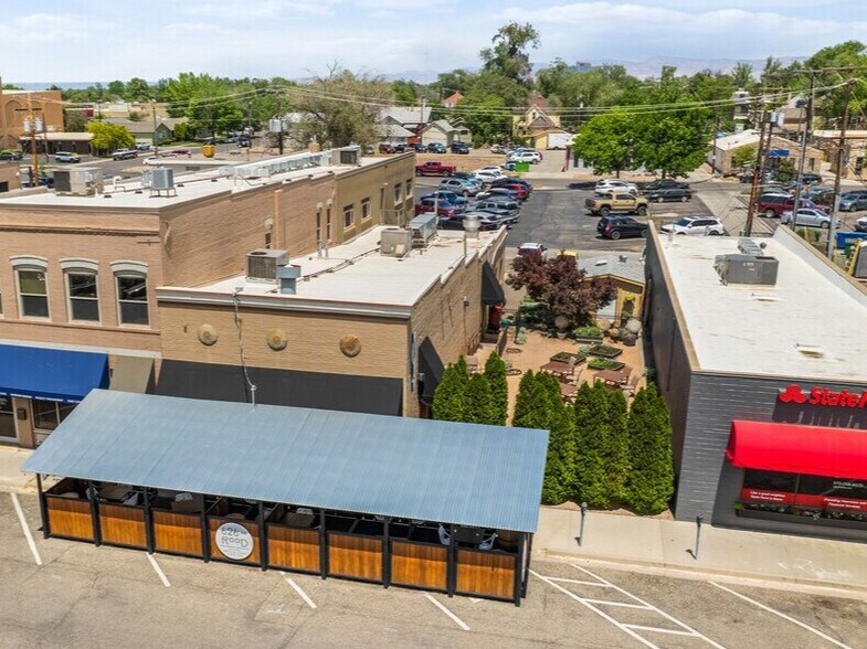 626 Rood Ave, Grand Junction, CO à vendre - Photo du bâtiment - Image 1 de 57