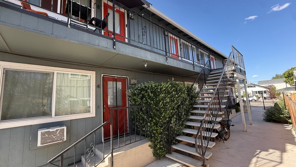 521 Sinclair, Reno, NV for sale - Building Photo - Image 3 of 8