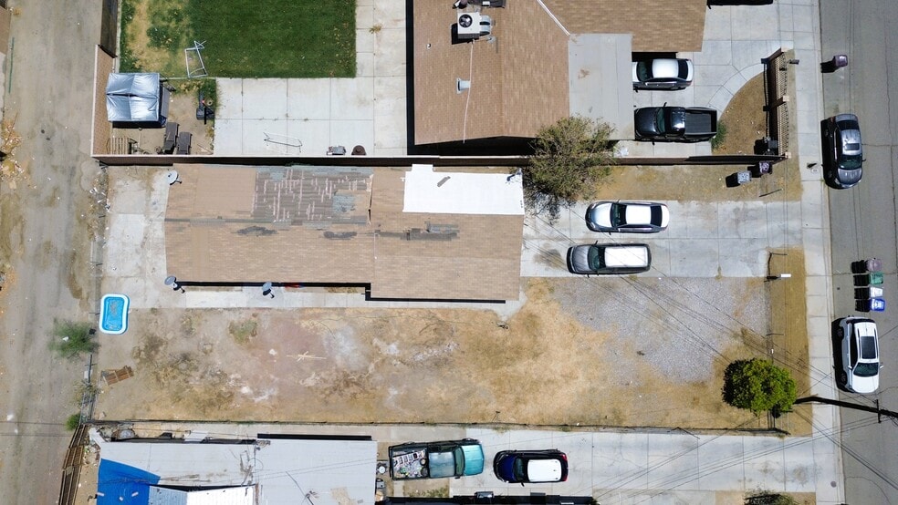 1423 2nd St, Coachella, CA à vendre - Photo du bâtiment - Image 2 de 4