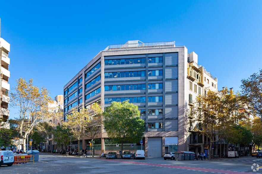 Bureau dans Barcelone, Barcelona à louer - Photo du bâtiment - Image 2 de 2