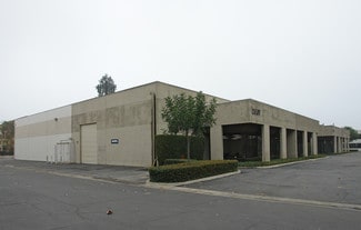 Plus de détails pour 2907-2911 S Croddy Way, Santa Ana, CA - Industriel à louer