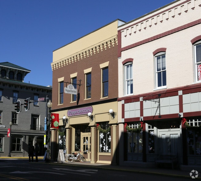 105 N Main St, Culpeper, VA for lease - Building Photo - Image 2 of 5
