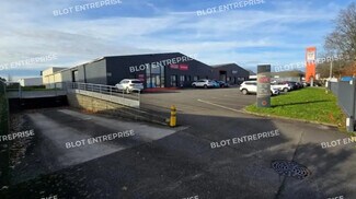 Plus de détails pour Local d'activités à louer