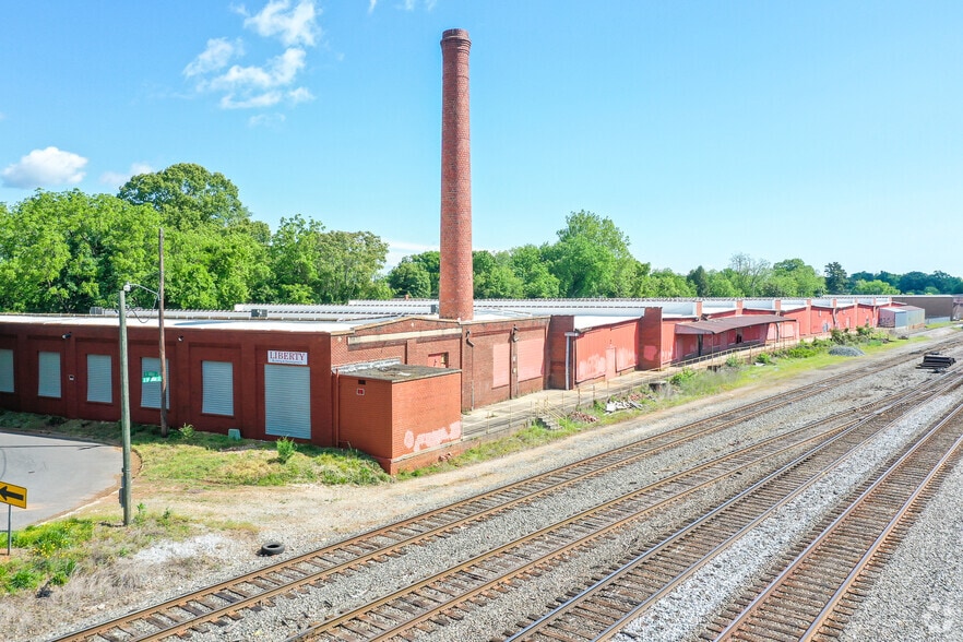 1007 Lexington Ave, Salisbury, NC à louer - Photo du bâtiment - Image 2 de 8