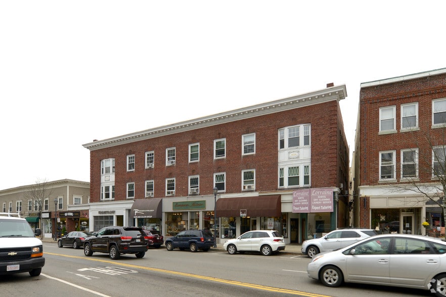 552-568 Washington St, Wellesley, MA for lease - Building Photo - Image 3 of 4