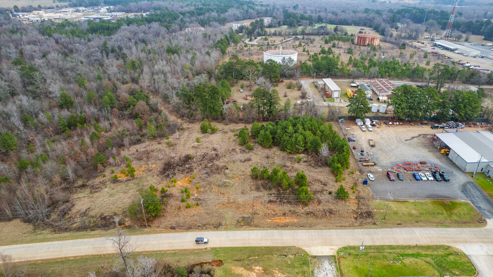 590 Marvin A Smith Rd, Kilgore, TX for sale - Aerial - Image 2 of 4