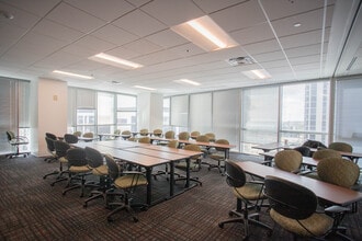 121-189 S Orange Ave, Orlando, FL à vendre Photo intérieure- Image 1 de 6