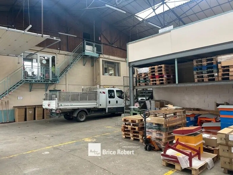 Local d'activités dans Villefranche-sur-Saône à vendre - Photo intérieure - Image 3 de 8