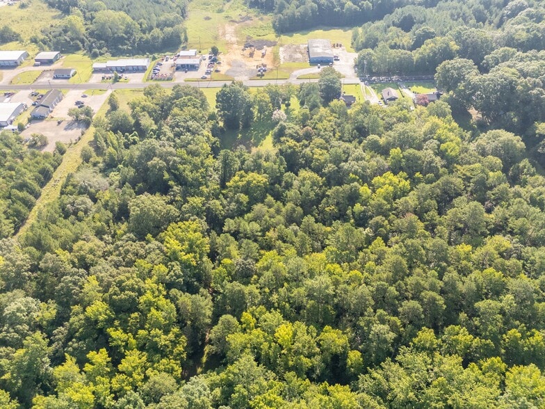 1670 Lynwood Dr, Lancaster, SC for sale - Building Photo - Image 3 of 35