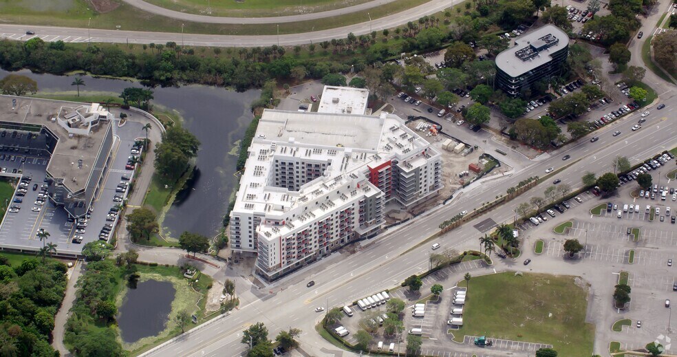 6500 N Andrews Ave, Fort Lauderdale, FL à louer - Photo du bâtiment - Image 3 de 33