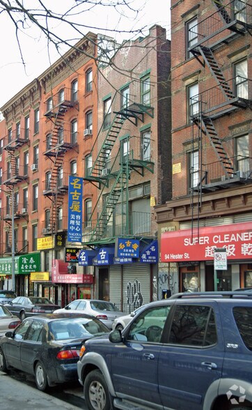 92 Hester St, New York, NY à louer - Photo du bâtiment - Image 2 de 4