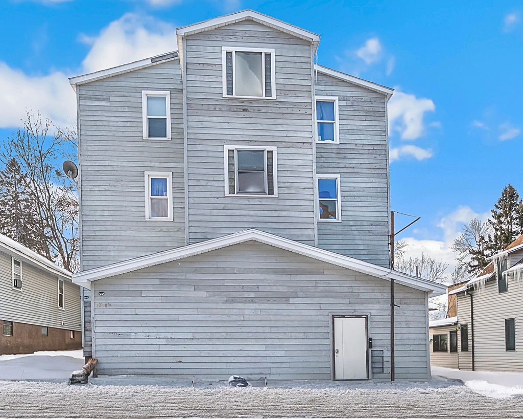 17 8th St, Cloquet, MN for sale Primary Photo- Image 1 of 11