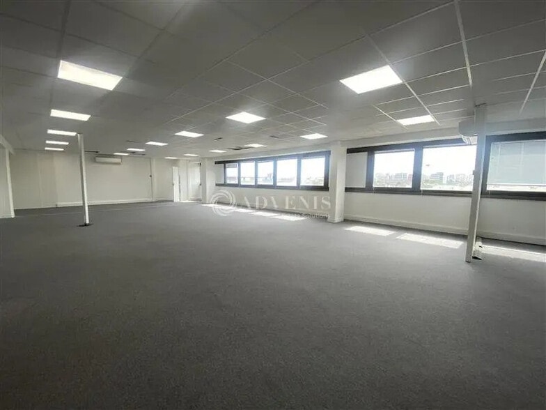 Bureau dans Ivry-sur-Seine à louer - Photo intérieure - Image 3 de 12