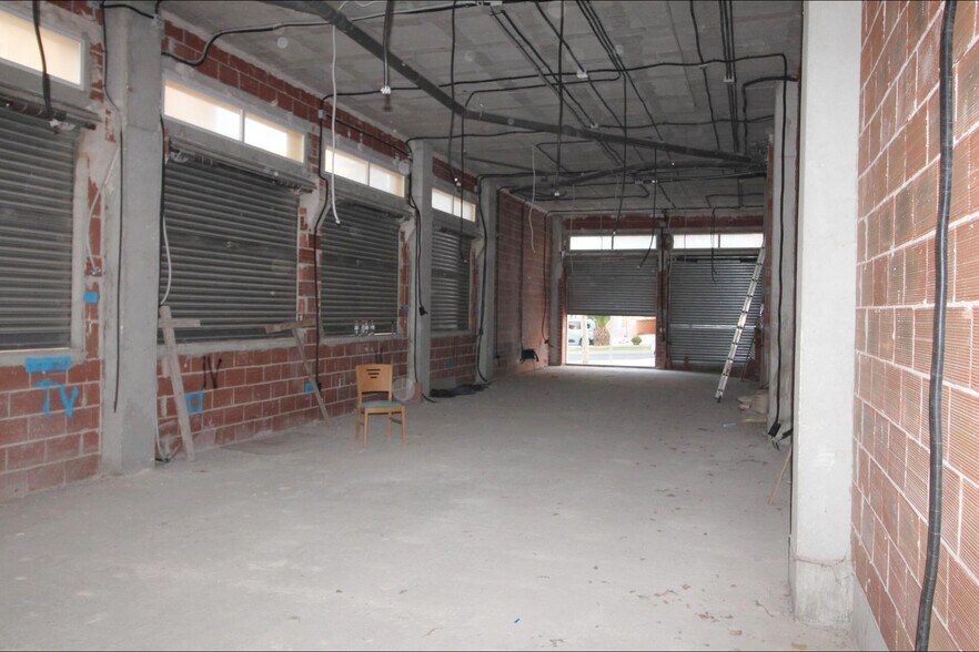 Retail in Aspe, Alicante for sale - Interior Photo - Image 3 of 3