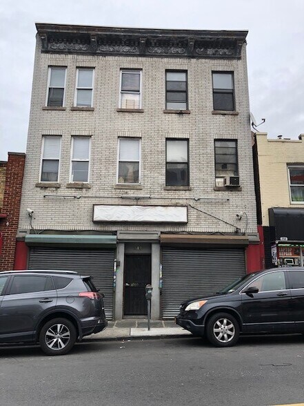 248 New Main St, Yonkers, NY for lease - Building Photo - Image 1 of 3