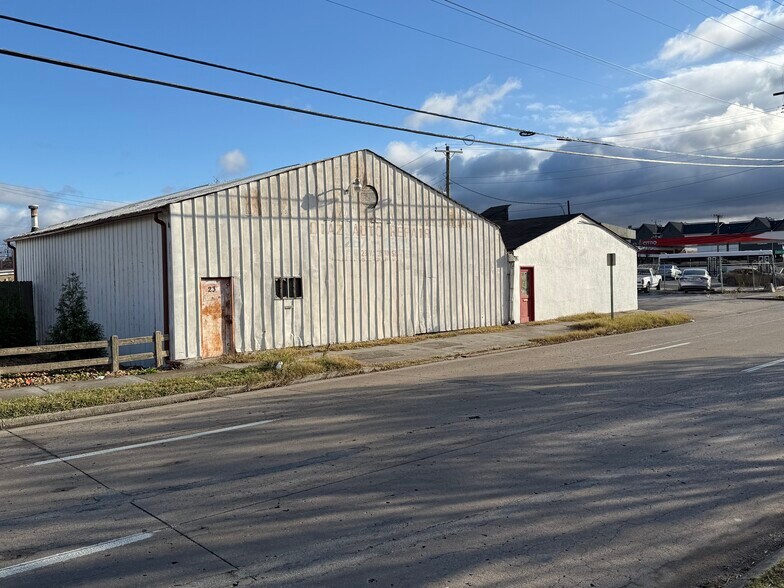 23 W 20th St, Chattanooga, TN à vendre - Photo du bâtiment - Image 3 de 5