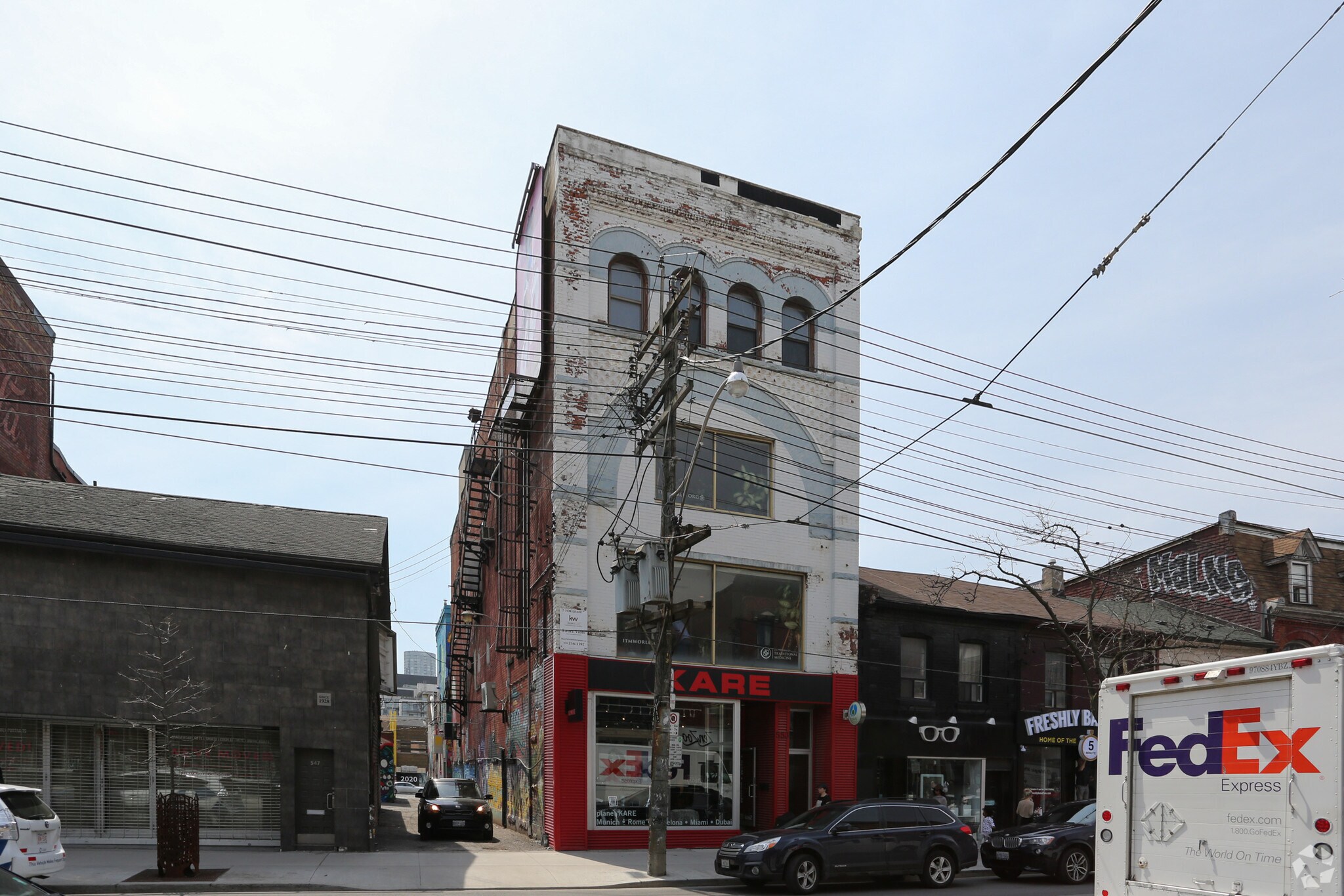 553 Queen St W, Toronto, ON for sale Primary Photo- Image 1 of 1