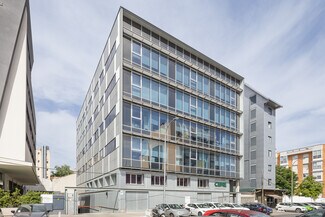 Plus de détails pour Calle Miguel Yuste, 6-8, Madrid - Bureau à louer