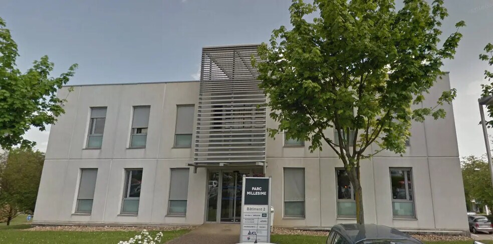 119 Rue Michel Aulas, Limas à louer - Photo du bâtiment - Image 1 de 1