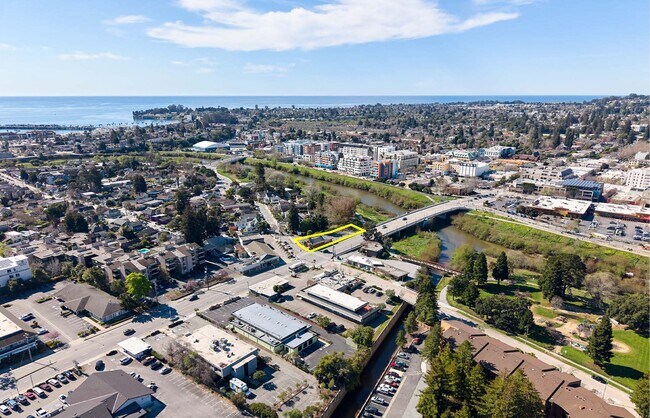 Plus de détails pour 270 Soquel Ave, Santa Cruz, CA - Commerce de détail à vendre