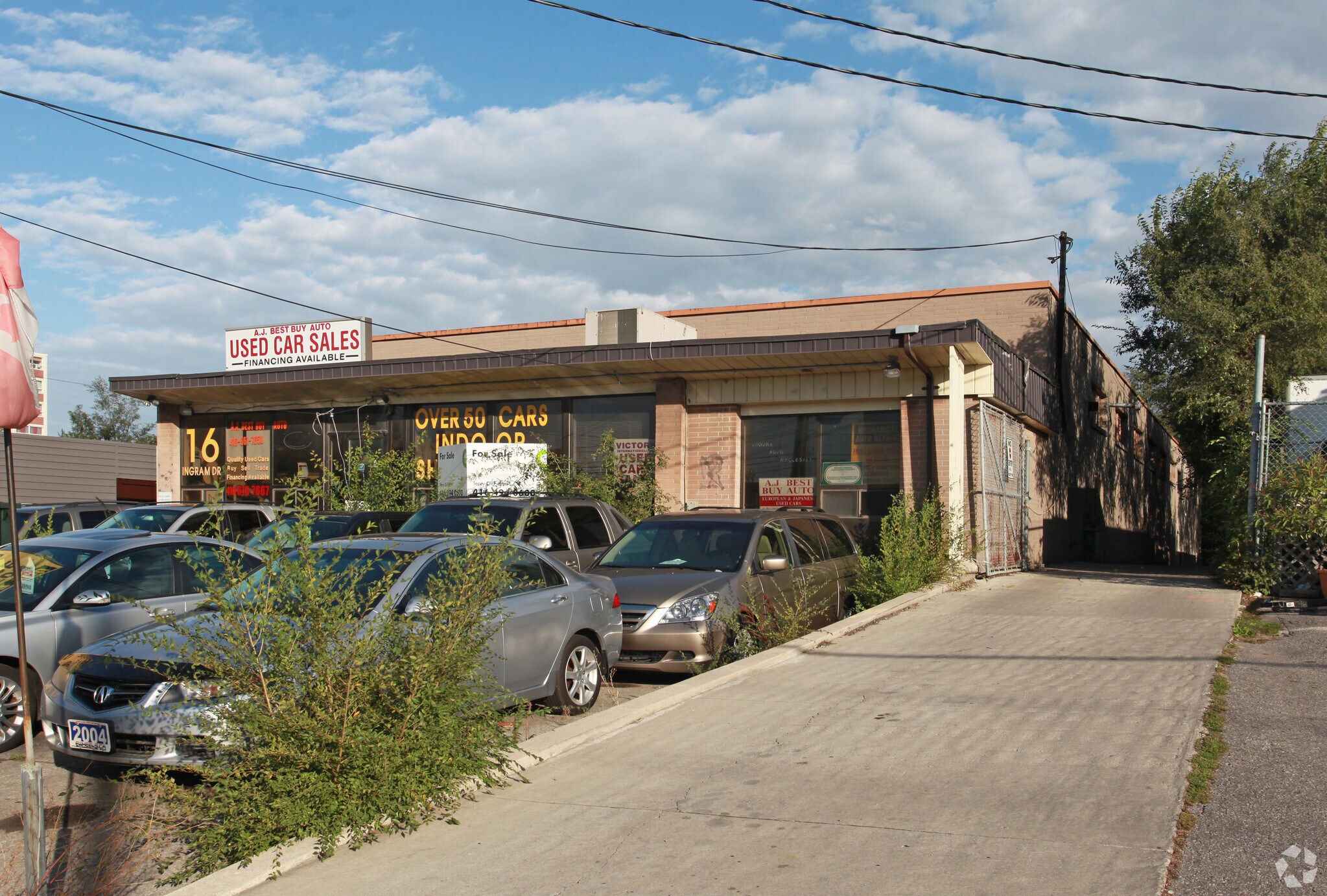 16 Ingram Dr, Toronto, ON for sale Primary Photo- Image 1 of 1