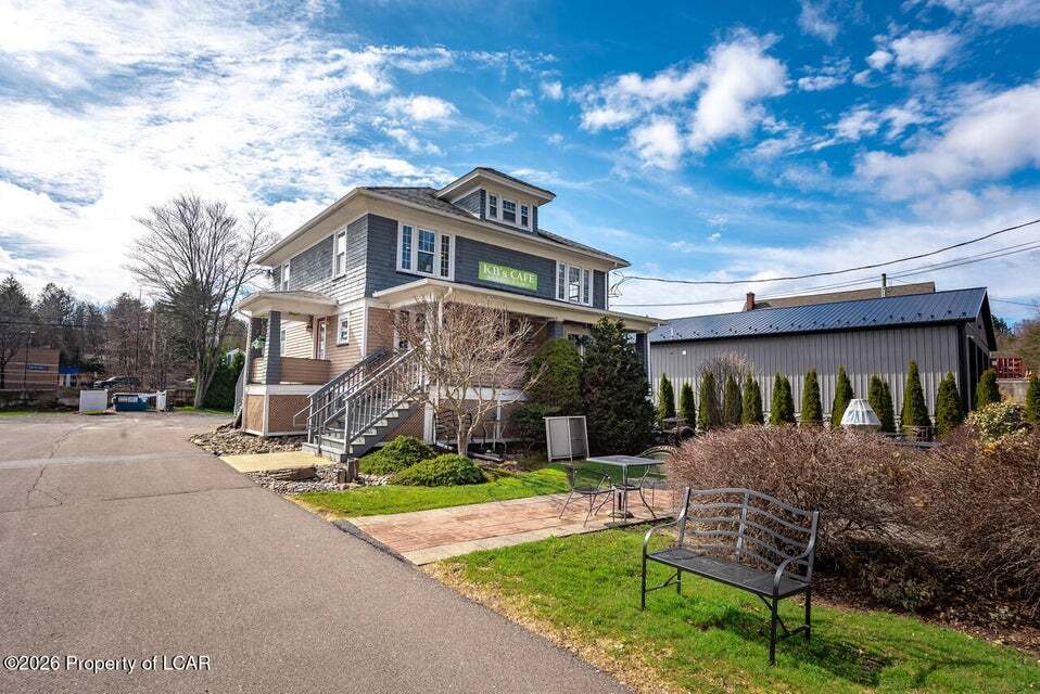 206 N Main St, Shavertown, PA à vendre Photo principale- Image 1 de 21