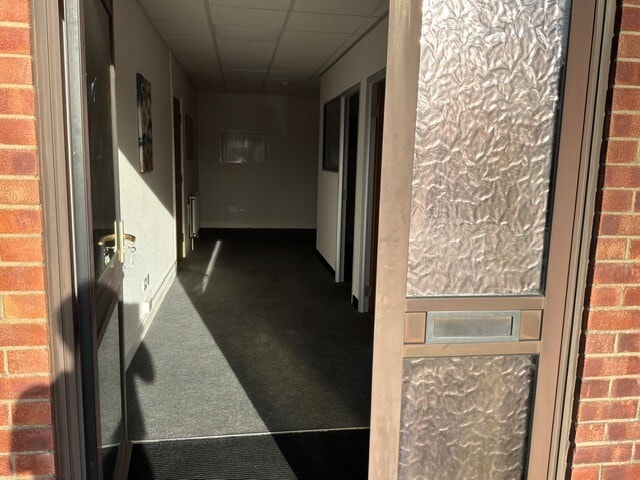 Pardown, Oakley for lease - Interior Photo - Image 3 of 6