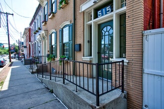 515 Locust St, Columbia, PA à louer Photo intérieure- Image 1 de 11