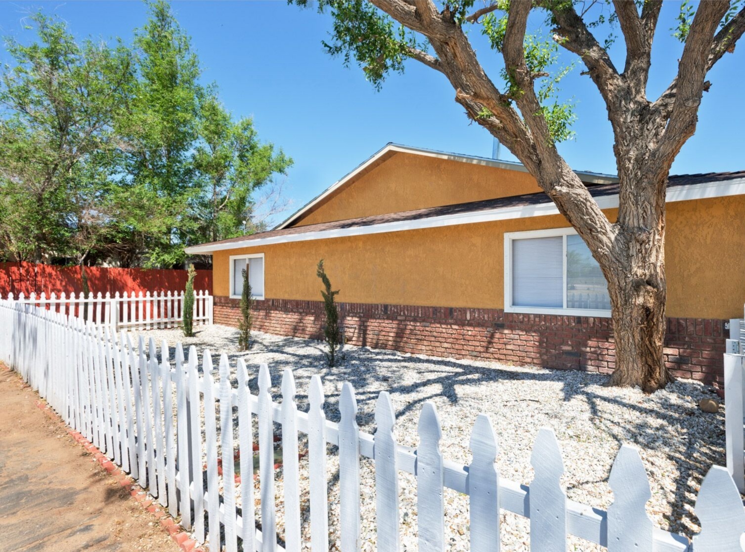 11798 White Ave, Adelanto, CA for sale Building Photo- Image 1 of 1