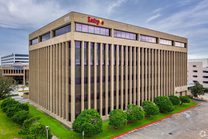 13111 Northwest Fwy, Houston, TX for lease - Building Photo - Image 2 of 4
