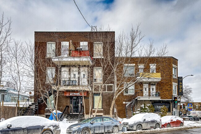 Plus de détails pour 2031-2047 Rue Des Carrières, Montréal, QC - Multi-résidentiel à vendre