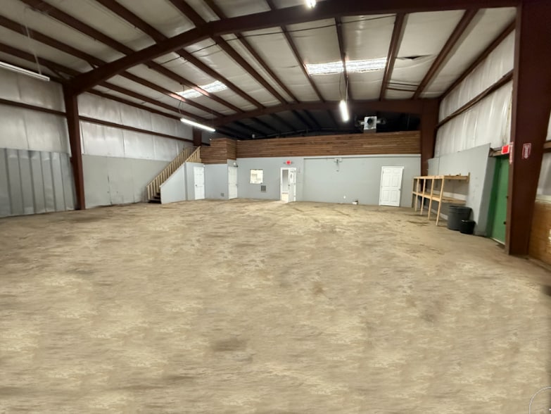 1860 Joy Lake Rd, Morrow, GA for lease - Building Photo - Image 2 of 7